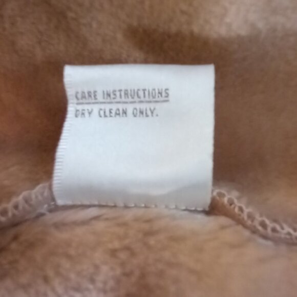 Jones NY. Faux Suede & Fur Zip Front Coat Size Medium. - Picture 8 of 8